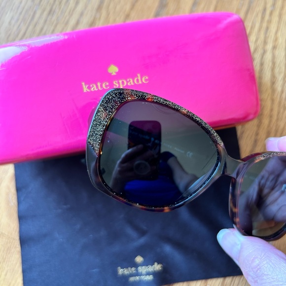 Kate Spade tortoise glitter sunglasses - Picture 5 of 8